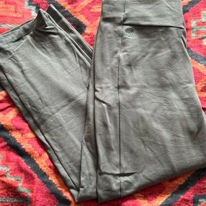 Betabrand Women’s Blue/Gray Pants - Size L